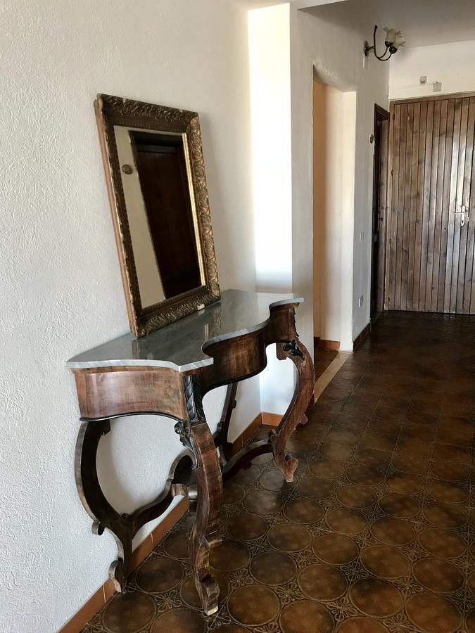 Hotel Su Meriagu Капитана Экстерьер фото